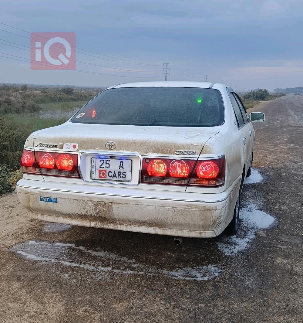 تويوتا كراون